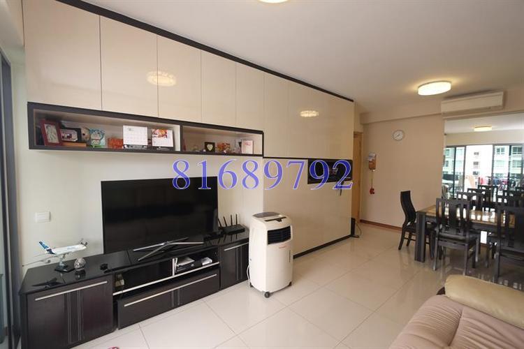 A Treasure Trove thumbnail photo